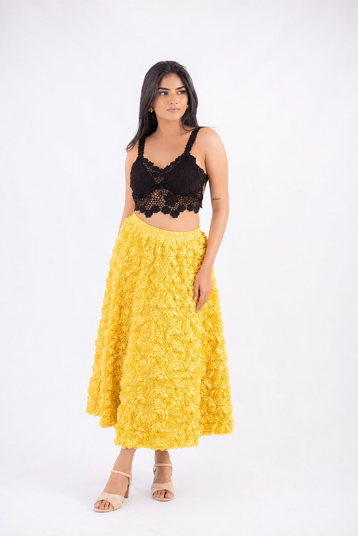 Noir Petal Volume Skirt