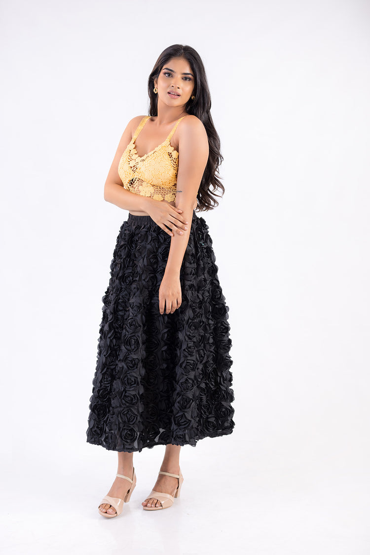 Noir Petal Volume Skirt