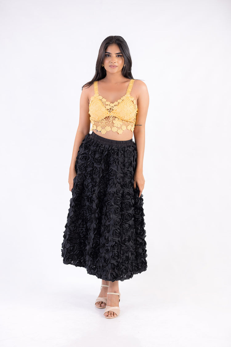 Noir Petal Volume Skirt