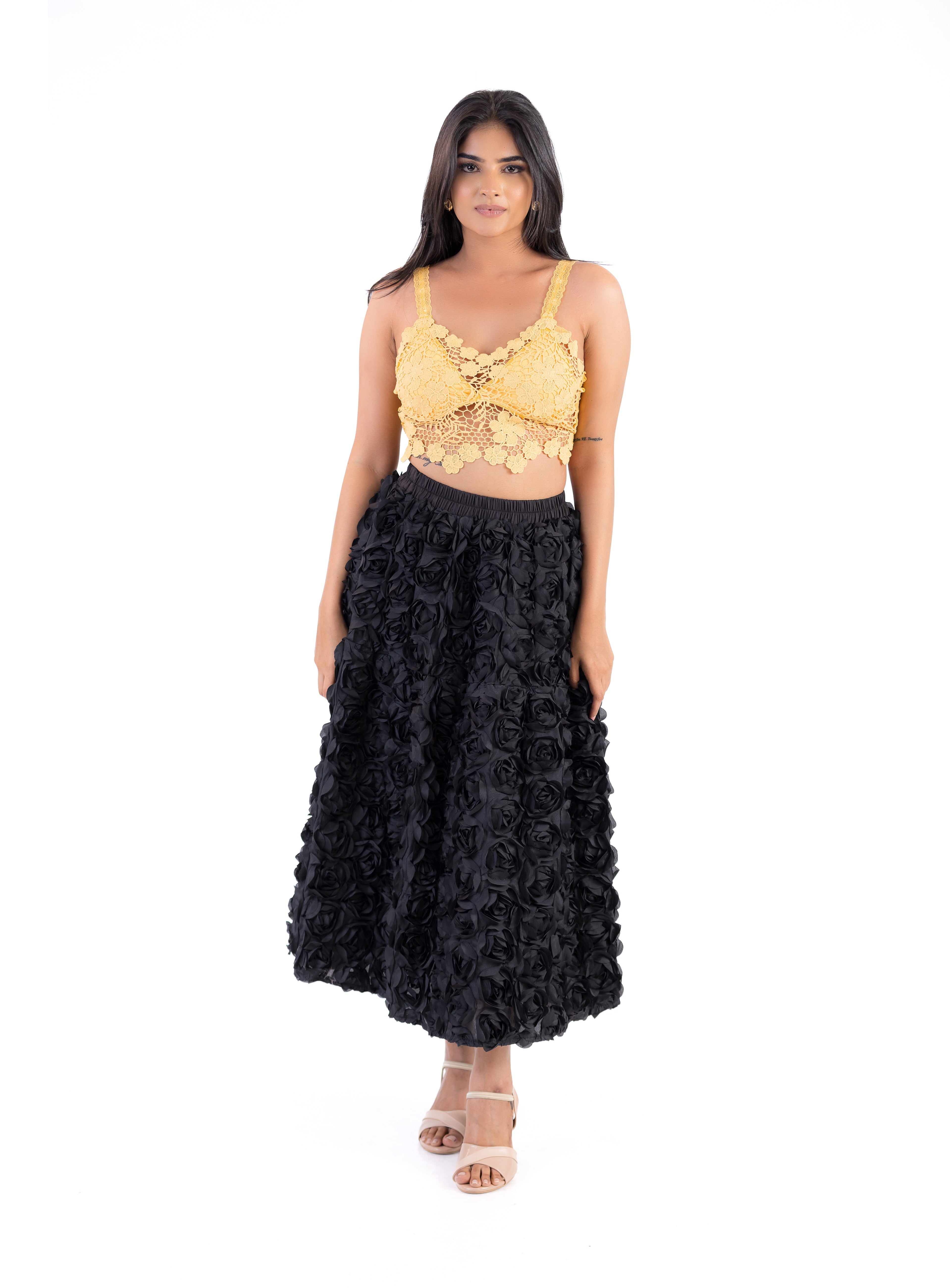Noir Petal Volume Skirt