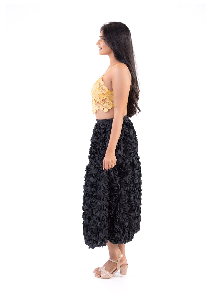 Noir Petal Volume Skirt